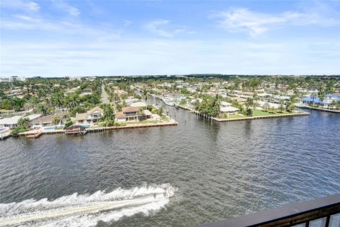 Copropriété à vendre à Pompano Beach, Floride: 2 chambres, 143.07 m2 № 2185678 - photo 25