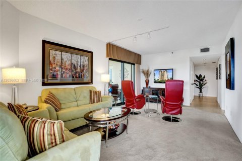 Copropriété à vendre à Pompano Beach, Floride: 2 chambres, 143.07 m2 № 2185678 - photo 28