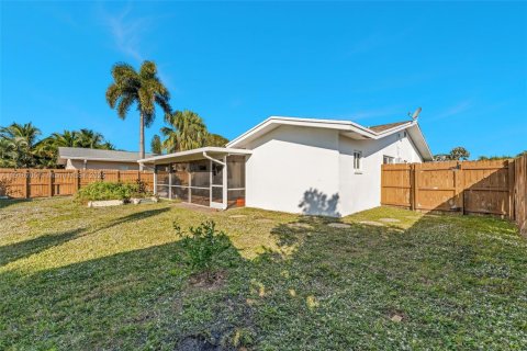 Villa ou maison à vendre à Fort Lauderdale, Floride: 3 chambres, 120.22 m2 № 1975136 - photo 20