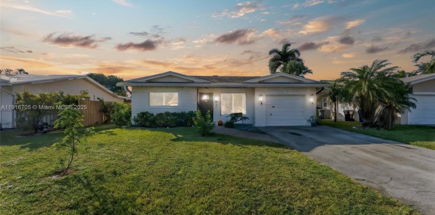 Villa ou maison à Fort Lauderdale, Floride 3 chambres, 120.22 m2 № 1975136