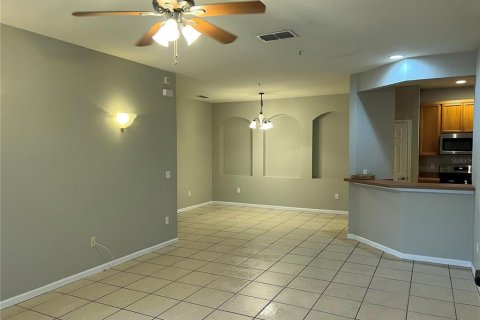 Condominio en alquiler en Kissimmee, Florida, 3 dormitorios, 165.27 m2 № 1819006 - foto 3