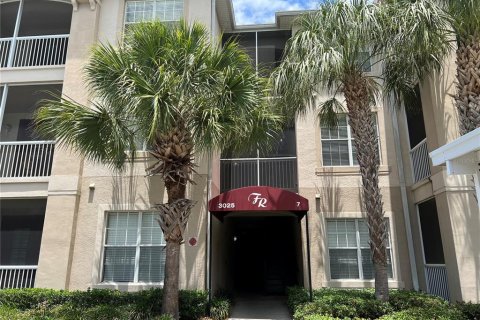 Condominio en alquiler en Kissimmee, Florida, 3 dormitorios, 165.27 m2 № 1819006 - foto 1