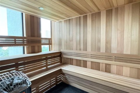 Apartamento en alquiler en Miami, Florida, 1 dormitorio № 1958968 - foto 4