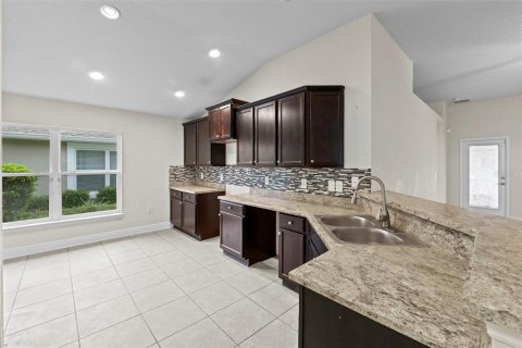 House in Ocala, Florida 4 bedrooms, 169.55 sq.m. № 1909312 - photo 12