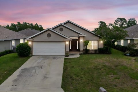 House in Ocala, Florida 4 bedrooms, 169.55 sq.m. № 1909312 - photo 2