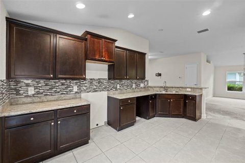 House in Ocala, Florida 4 bedrooms, 169.55 sq.m. № 1909312 - photo 13