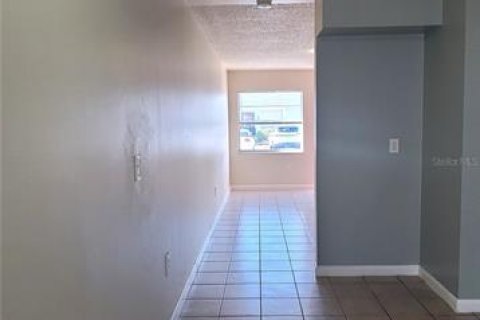 House in Kissimmee, Florida 2 bedrooms, 65.4 sq.m. № 2238901 - photo 13