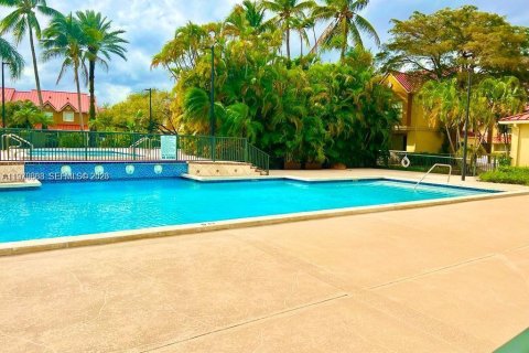 Снять в аренду кондоминиум в Хайалиа, Флорида 2 спальни, 102.19м2, № 2031154 - фото 14