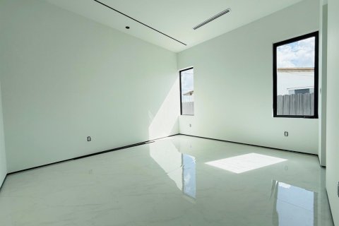 Villa ou maison à vendre à Miami, Floride: 4 chambres, 190.82 m2 № 2146705 - photo 28