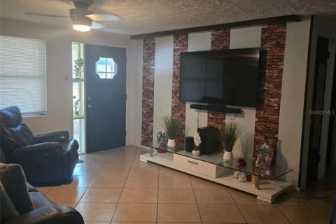 Villa ou maison à louer à Holiday, Floride: 2 chambres, 88.07 m2 № 2111543 - photo 6