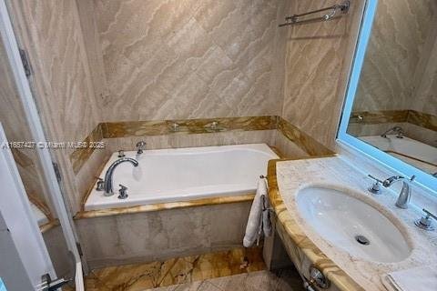 Condominio en alquiler en Miami Beach, Florida, 1 dormitorio, 57.6 m2 № 1812322 - foto 25