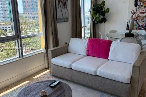 Condominio en alquiler en Miami Beach, Florida, 1 dormitorio, 57.6 m2 № 1812322 - foto 24