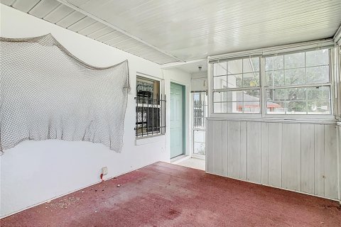House in Lakeland, Florida 3 bedrooms, 195.65 sq.m. № 1914210 - photo 30