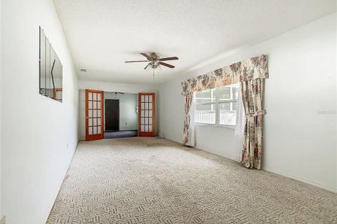 House in Lakeland, Florida 3 bedrooms, 195.65 sq.m. № 1914210 - photo 26