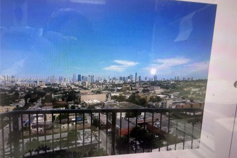 Copropriété à louer à Miami, Floride: 2 chambres № 2072352 - photo 3