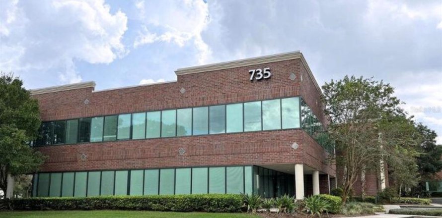 Propiedad comercial en Lake Mary, Florida 2523.97 m2 № 2277885