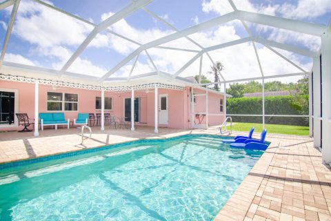 House in Jupiter, Florida 3 bedrooms, 132.01 sq.m. № 2272579 - photo 3