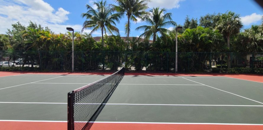 Condo à West Palm Beach, Floride, 2 chambres № 1224538