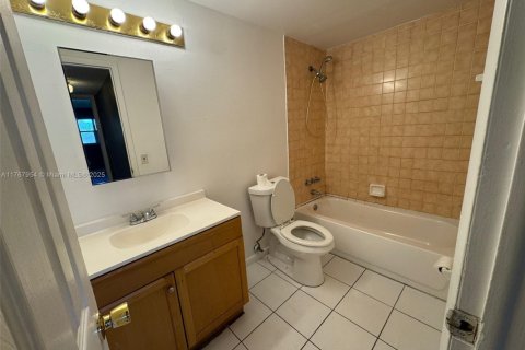 Copropriété à vendre à Lauderdale Lakes, Floride: 1 chambre, 74.32 m2 № 1861909 - photo 9