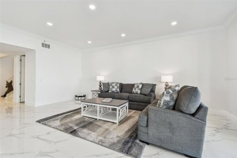 Condo in Clearwater, Florida, 4 bedrooms  № 1666053 - photo 8
