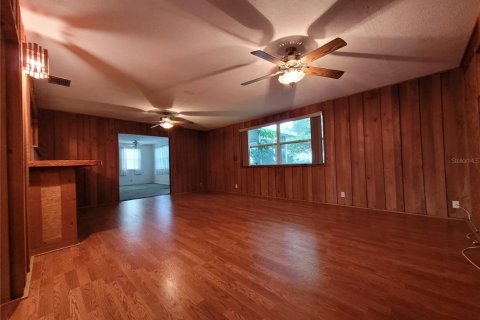 Villa ou maison à vendre à Seminole, Floride: 4 chambres, 212.93 m2 № 2413460 - photo 8