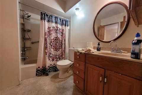 Villa ou maison à vendre à Seminole, Floride: 4 chambres, 212.93 m2 № 2413460 - photo 12