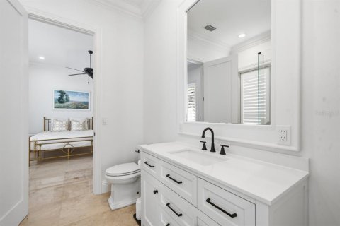 House in Saint Pete Beach, Florida 4 bedrooms, 477.33 sq.m. № 2316606 - photo 30