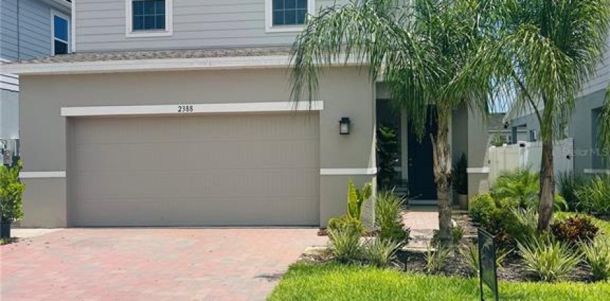 Casa en Davenport, Florida 5 dormitorios, 177.44 m2 № 1876157