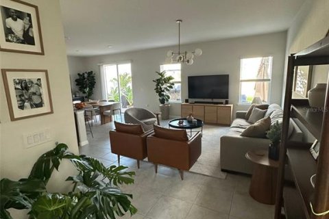 Casa en venta en Davenport, Florida, 3 dormitorios, 177.44 m2 № 1876157 - foto 4