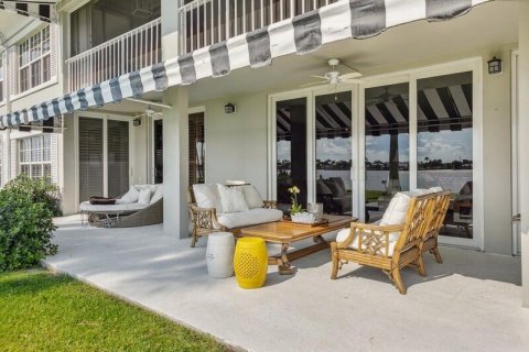 Condo in Palm Beach, Florida, 4 bedrooms № 2082201 - photo 28