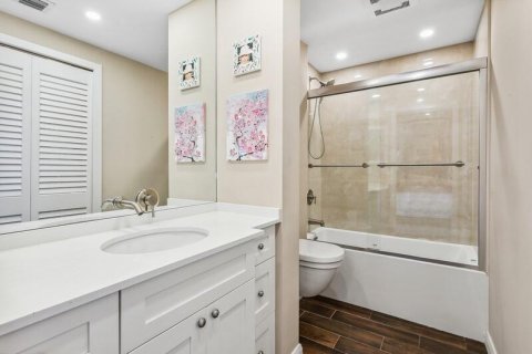 Condo in Palm Beach, Florida, 4 bedrooms № 2082201 - photo 23