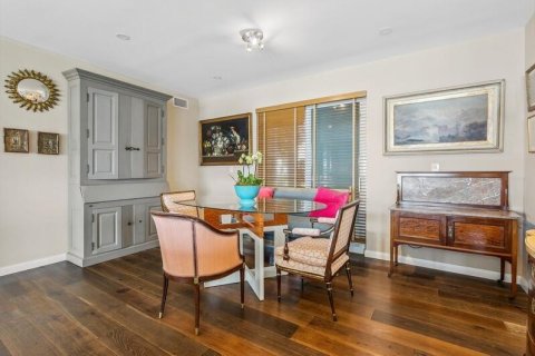 Condo in Palm Beach, Florida, 4 bedrooms № 2082201 - photo 7