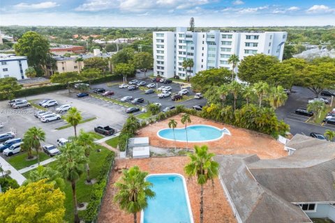 Copropriété à louer à Miami, Floride: 3 chambres № 2001263 - photo 28