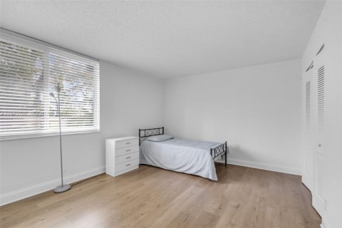 Copropriété à louer à Miami, Floride: 3 chambres № 2001263 - photo 9