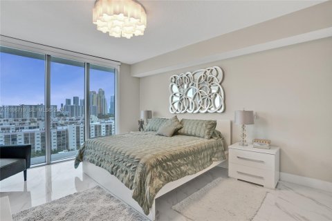Condo in Sunny Isles Beach, Florida, 3 bedrooms № 2089742 - photo 13