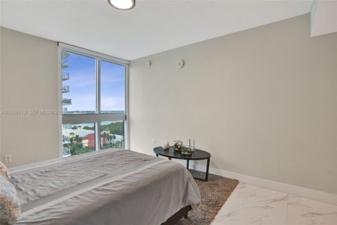Condo in Sunny Isles Beach, Florida, 3 bedrooms № 2089742 - photo 19
