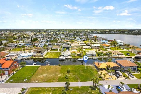 Land in Hudson, Florida № 657132 - photo 6