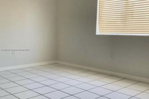 Condominio en venta en Miami, Florida, 2 dormitorios, 96.9 m2 № 1882005 - foto 13