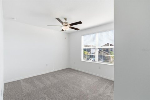 Villa ou maison à vendre à Zephyrhills, Floride: 5 chambres, 205.96 m2 № 2210945 - photo 17