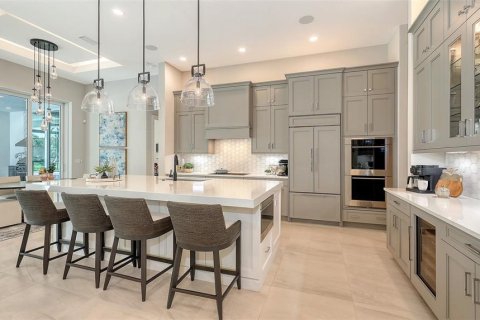 Villa ou maison à vendre à Lakewood Ranch, Floride: 4 chambres, 333.52 m2 № 1572370 - photo 12