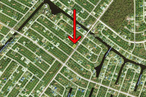 Land in Port Charlotte, Florida № 2158850 - photo 3