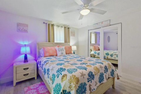 Casa en venta en Bradenton, Florida, 6 dormitorios, 263.29 m2 № 1364720 - foto 27