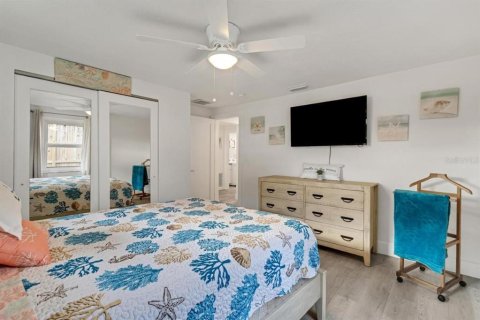 Casa en venta en Bradenton, Florida, 6 dormitorios, 263.29 m2 № 1364720 - foto 25