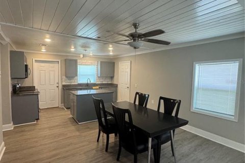 Villa ou maison à louer à Riverview, Floride: 4 chambres, 123.75 m2 № 1787743 - photo 7
