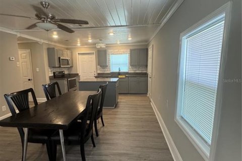 Villa ou maison à louer à Riverview, Floride: 4 chambres, 123.75 m2 № 1787743 - photo 6