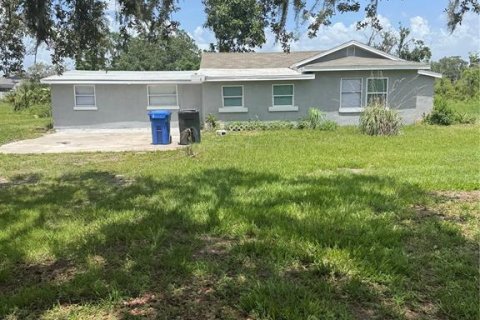 Villa ou maison à louer à Riverview, Floride: 4 chambres, 123.75 m2 № 1787743 - photo 1
