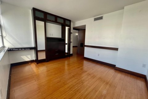 Снять в аренду кондоминиум в Авентура, Флорида 1 спальня, 66.61м2, № 1956565 - фото 5