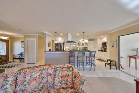 House in Sun City Center, Florida 2 bedrooms, 172.89 sq.m. № 1558366 - photo 8