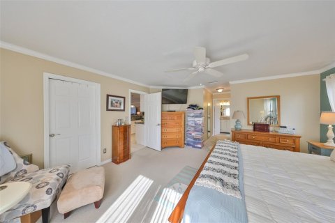 House in Sun City Center, Florida 2 bedrooms, 172.89 sq.m. № 1558366 - photo 30