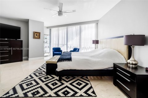 Condo in Hollywood, Florida, 3 bedrooms  № 2046191 - photo 7